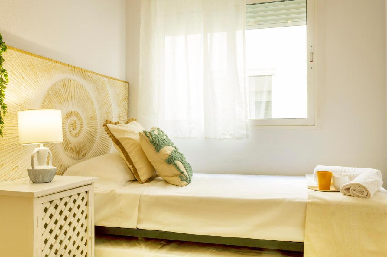 Apartamento Pink Maritimo Torrevieja Exterior foto