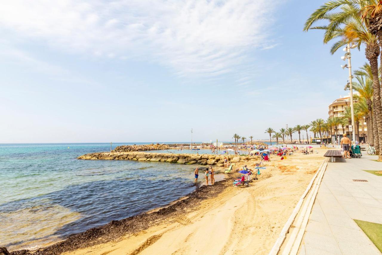 Apartamento Pink Maritimo Torrevieja Exterior foto