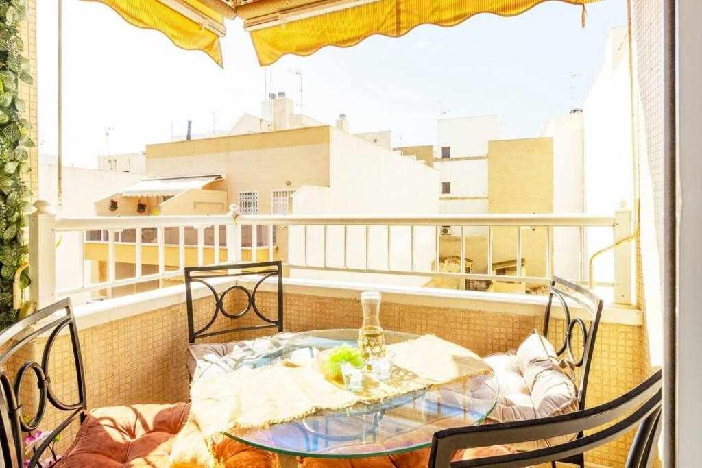 Apartamento Pink Maritimo Torrevieja Exterior foto