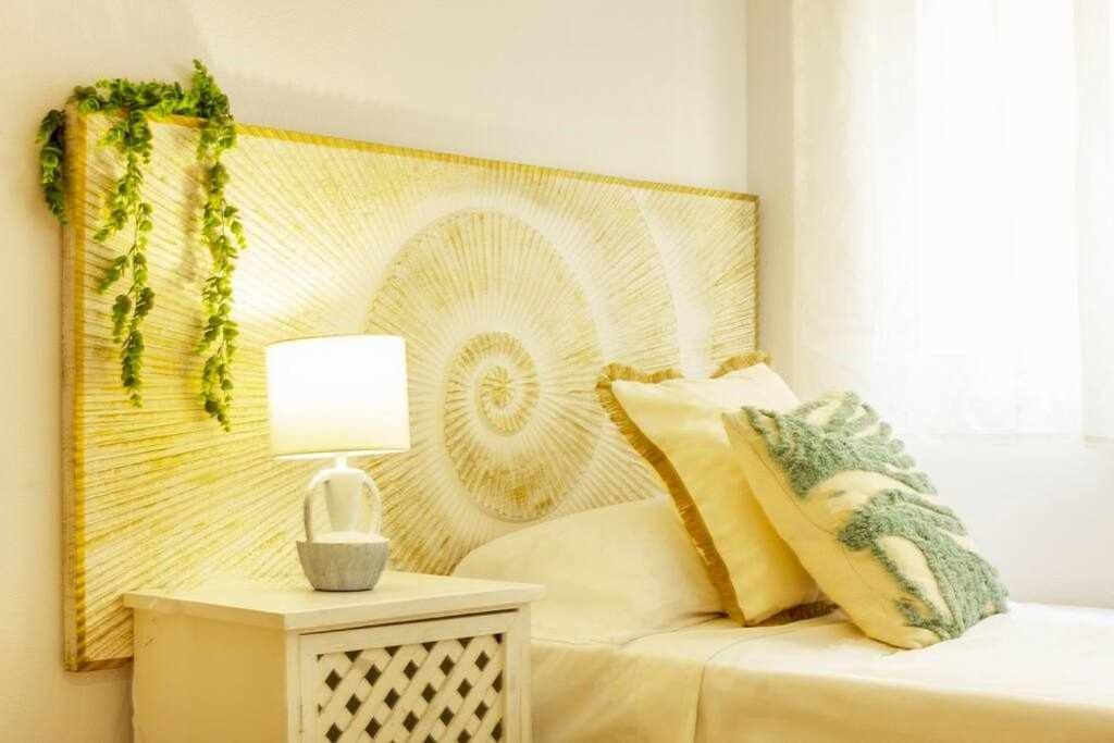 Apartamento Pink Maritimo Torrevieja Exterior foto